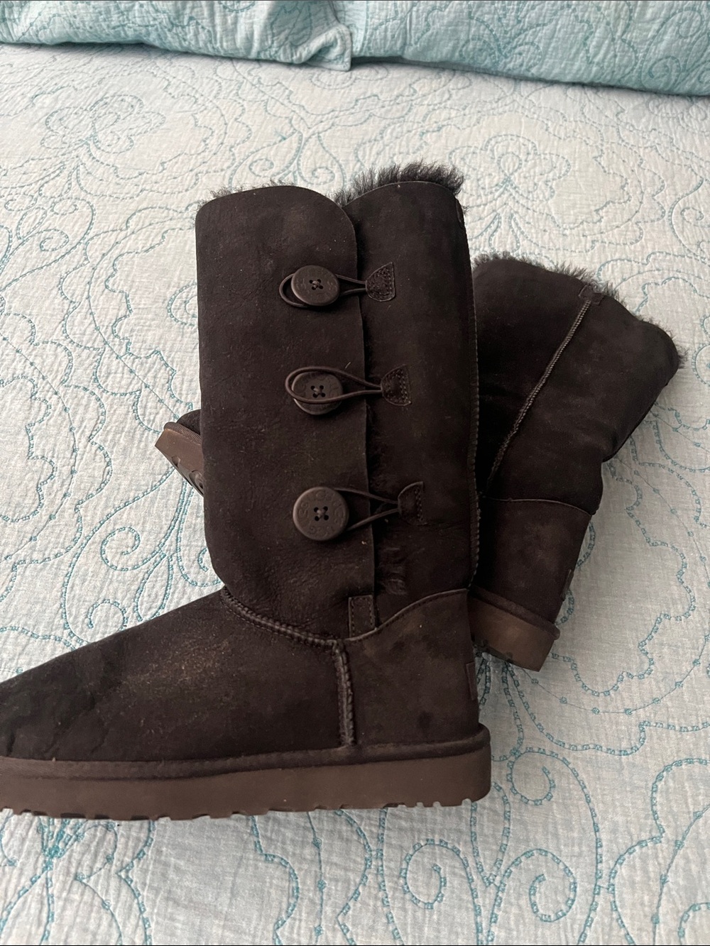 Women's UGG Dark Black Button-Detail Suede Winter Boots